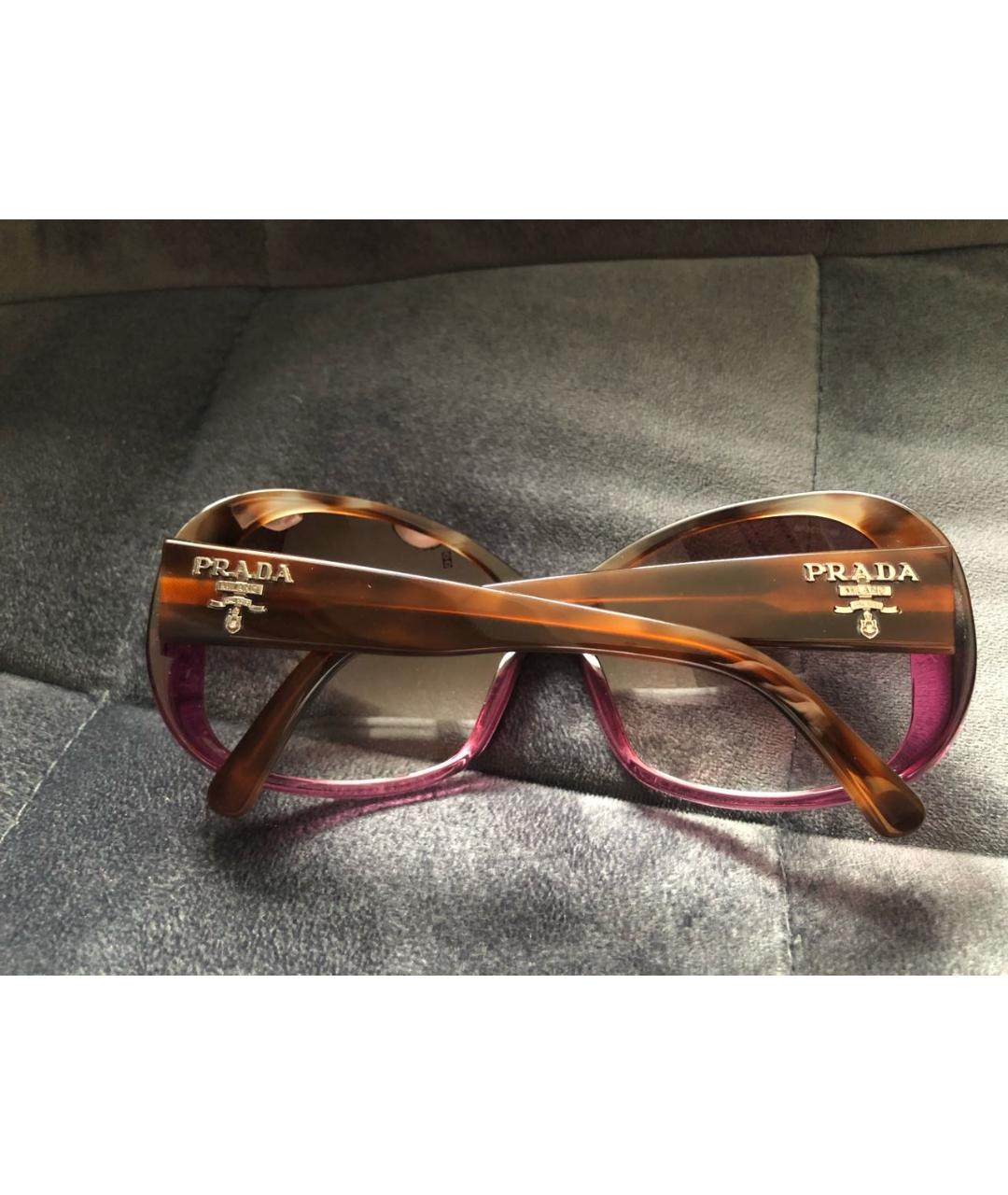 PRADA Фиолетовые пластиковые солнцезащитные очки, фото 2