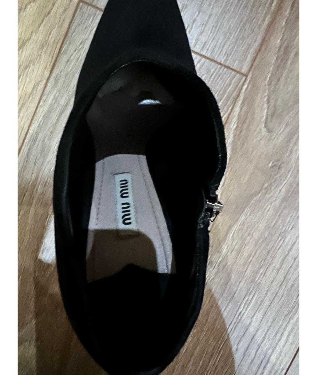 MIU MIU Черные замшевые ботильоны, фото 7