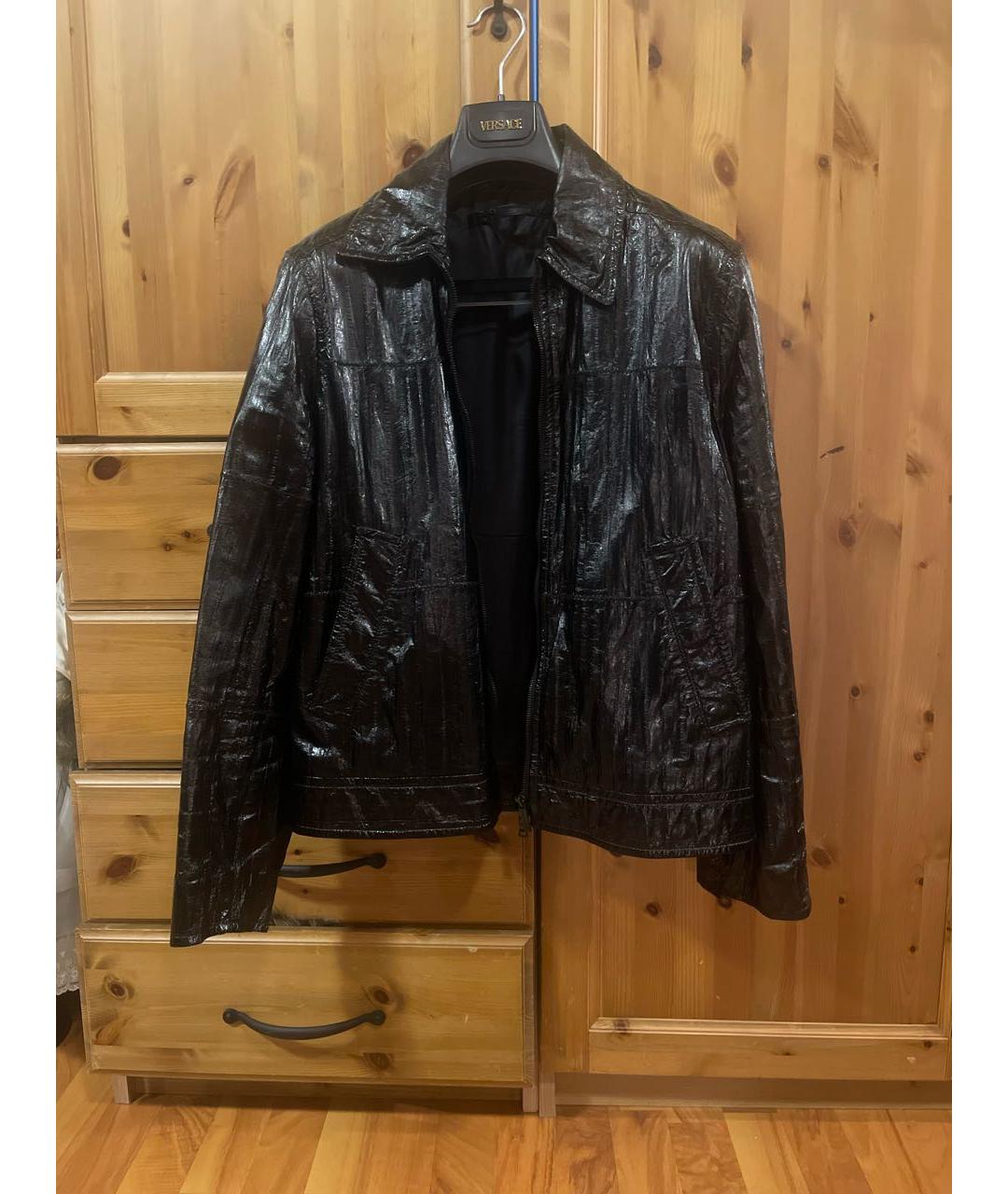 CORTIGIANI Черная куртка из экзотической кожи, фото 4