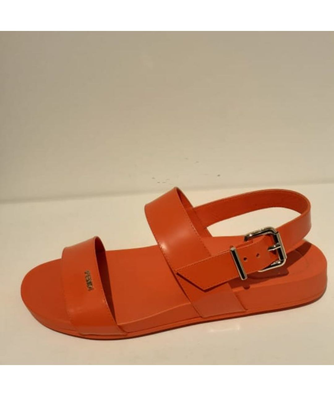 FENDI Оранжевое кожаные босоножки, фото 3