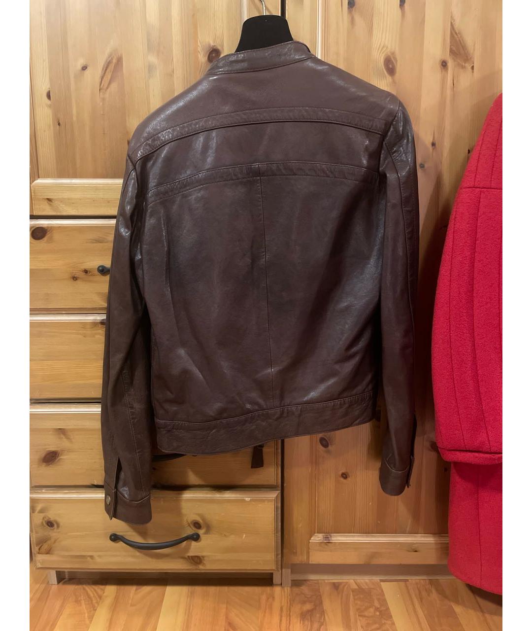 GIANFRANCO FERRE Коричневая кожаная куртка, фото 3