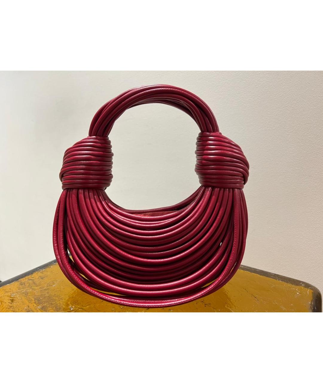 BOTTEGA VENETA Красная кожаная сумка с короткими ручками, фото 6