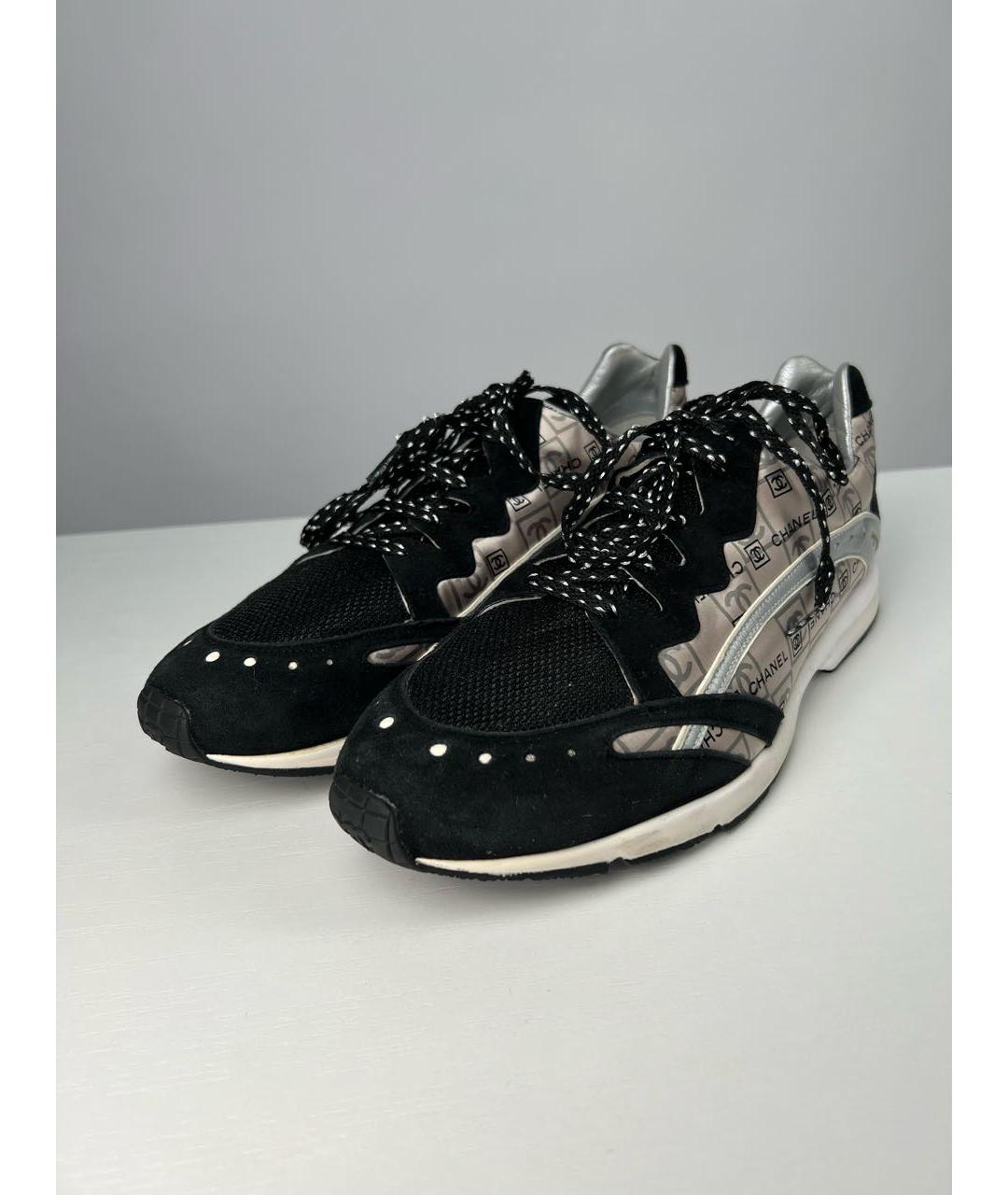 CHANEL PRE-OWNED Бежевые текстильные кроссовки, фото 2