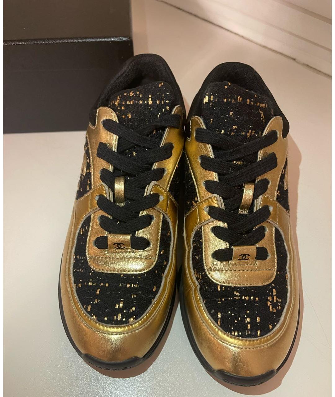 CHANEL PRE-OWNED Золотые кожаные кроссовки, фото 2