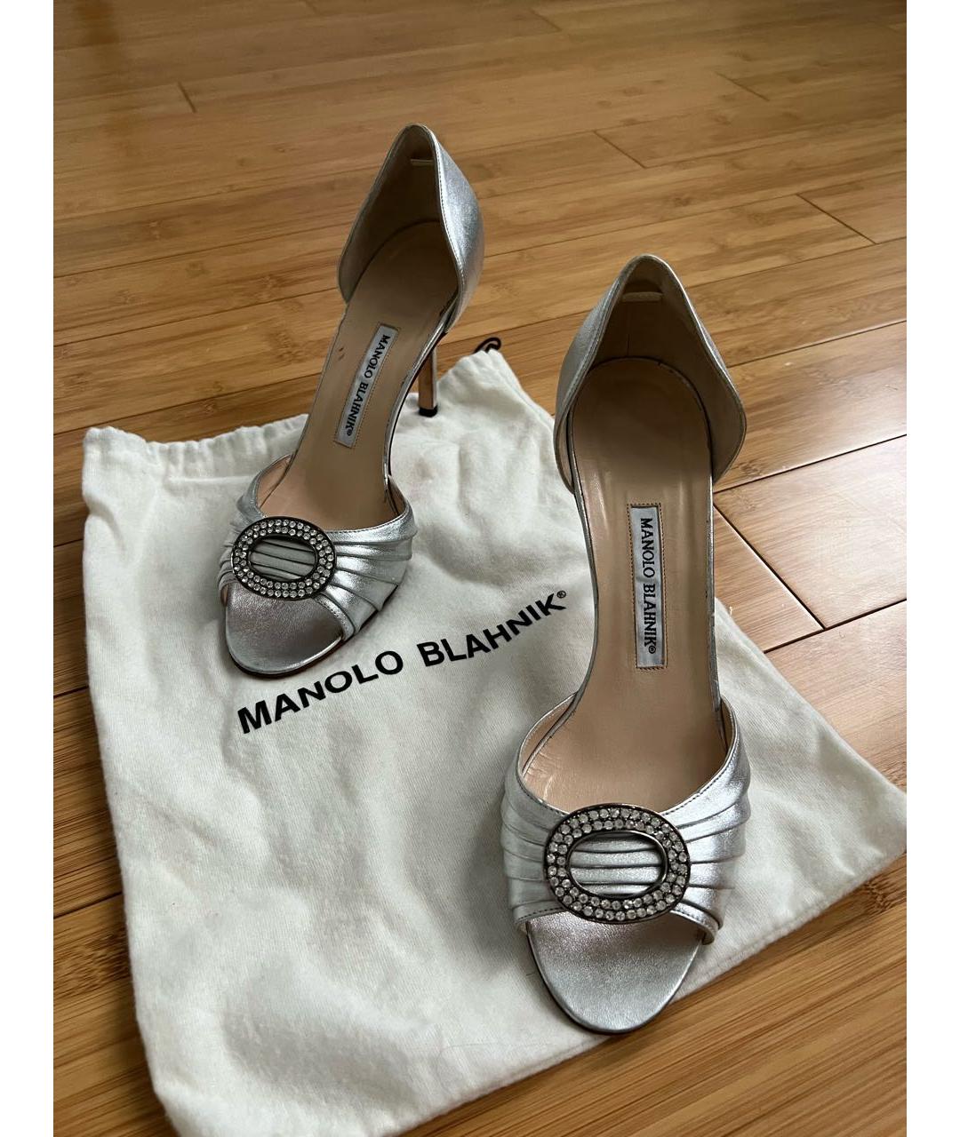 MANOLO BLAHNIK Серебряные текстильные босоножки, фото 5