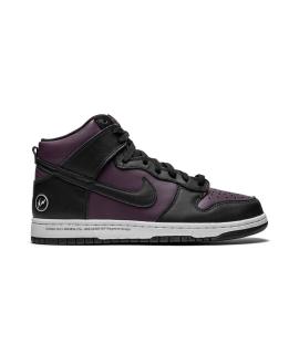 

Высокие кроссовки / кеды NIKE