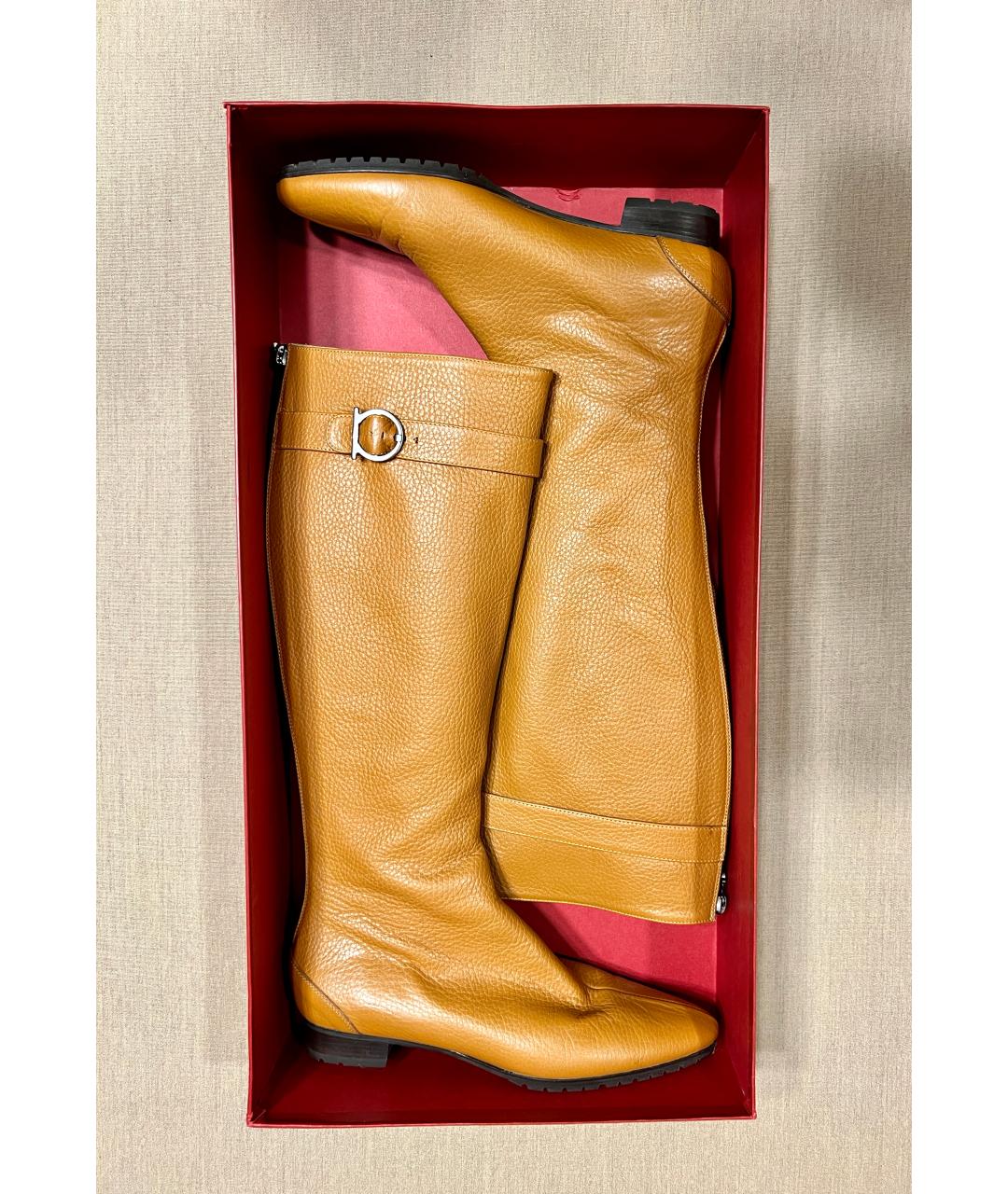 FERRAGAMO Коричневые кожаные сапоги, фото 9