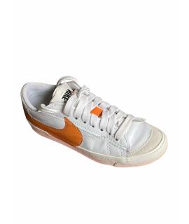 

Низкие кроссовки / кеды NIKE
