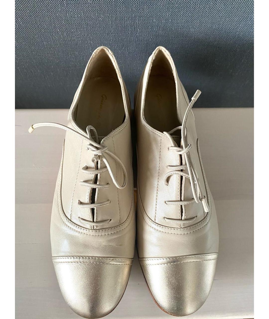 GIANVITO ROSSI Бежевые кожаные брогги и оксфорды, фото 3