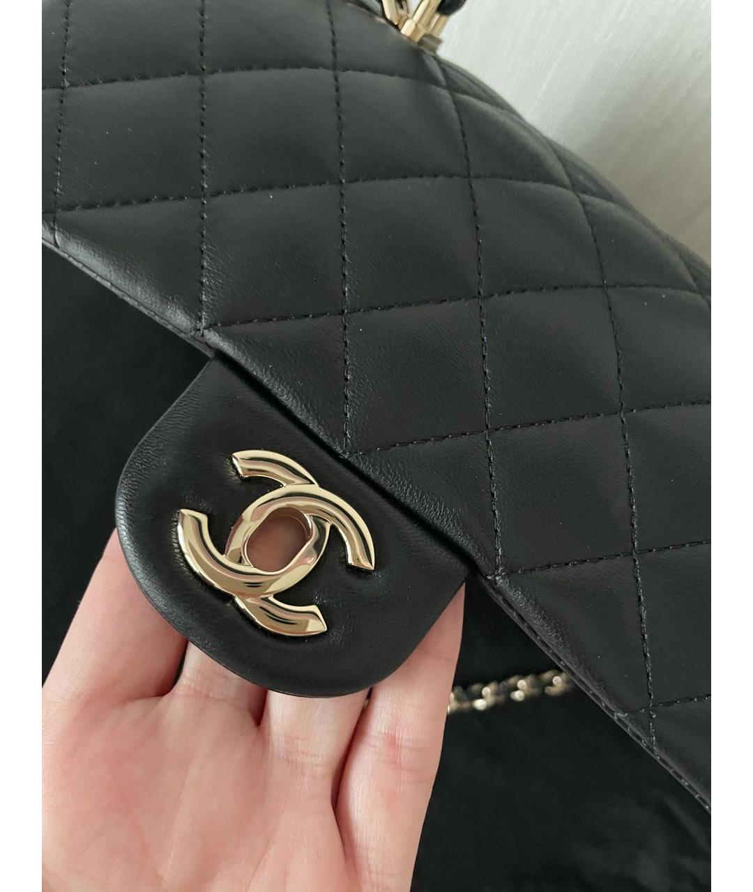 CHANEL Черная кожаная сумка с короткими ручками, фото 6