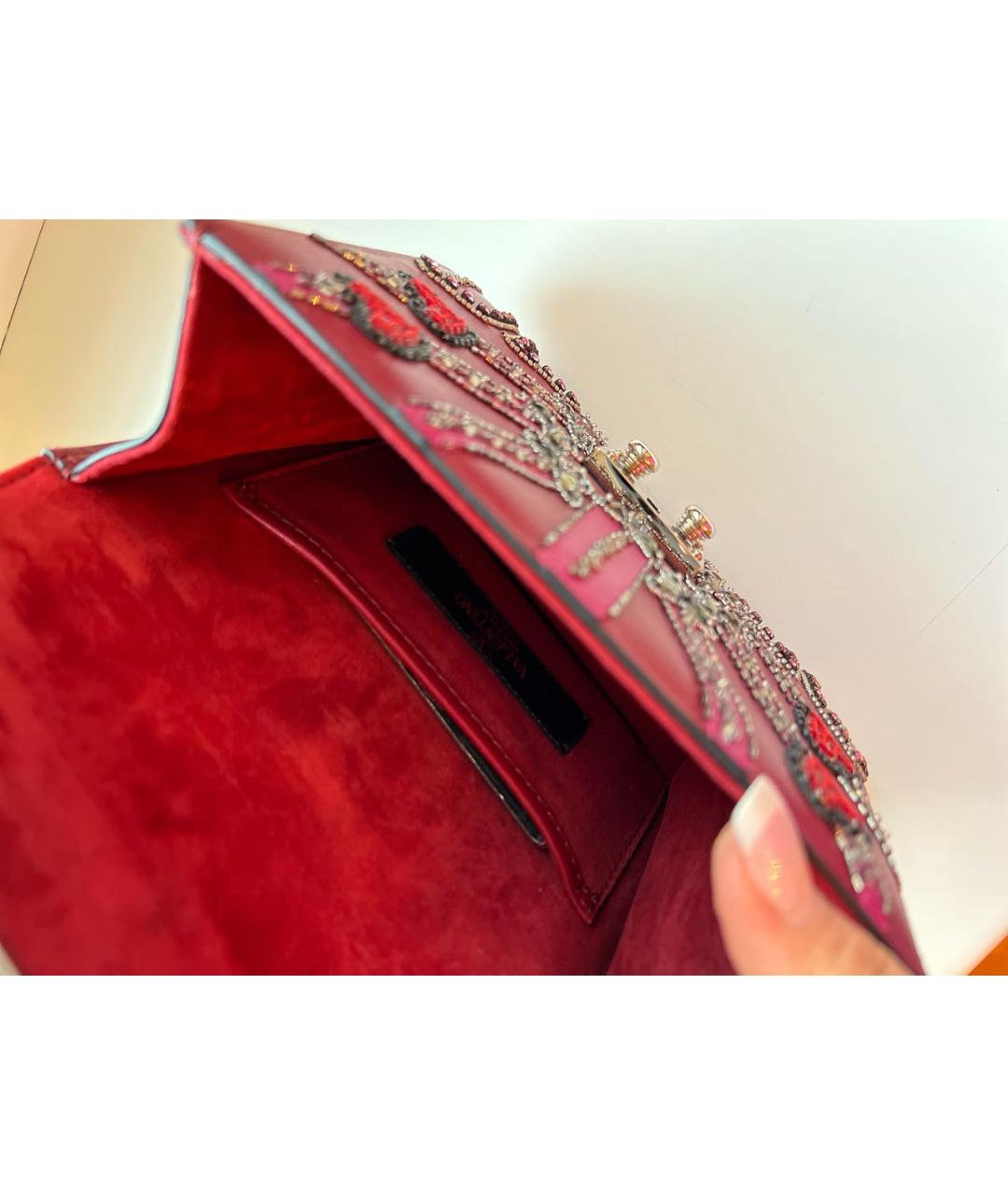 VALENTINO Бордовая кожаная сумка через плечо, фото 4