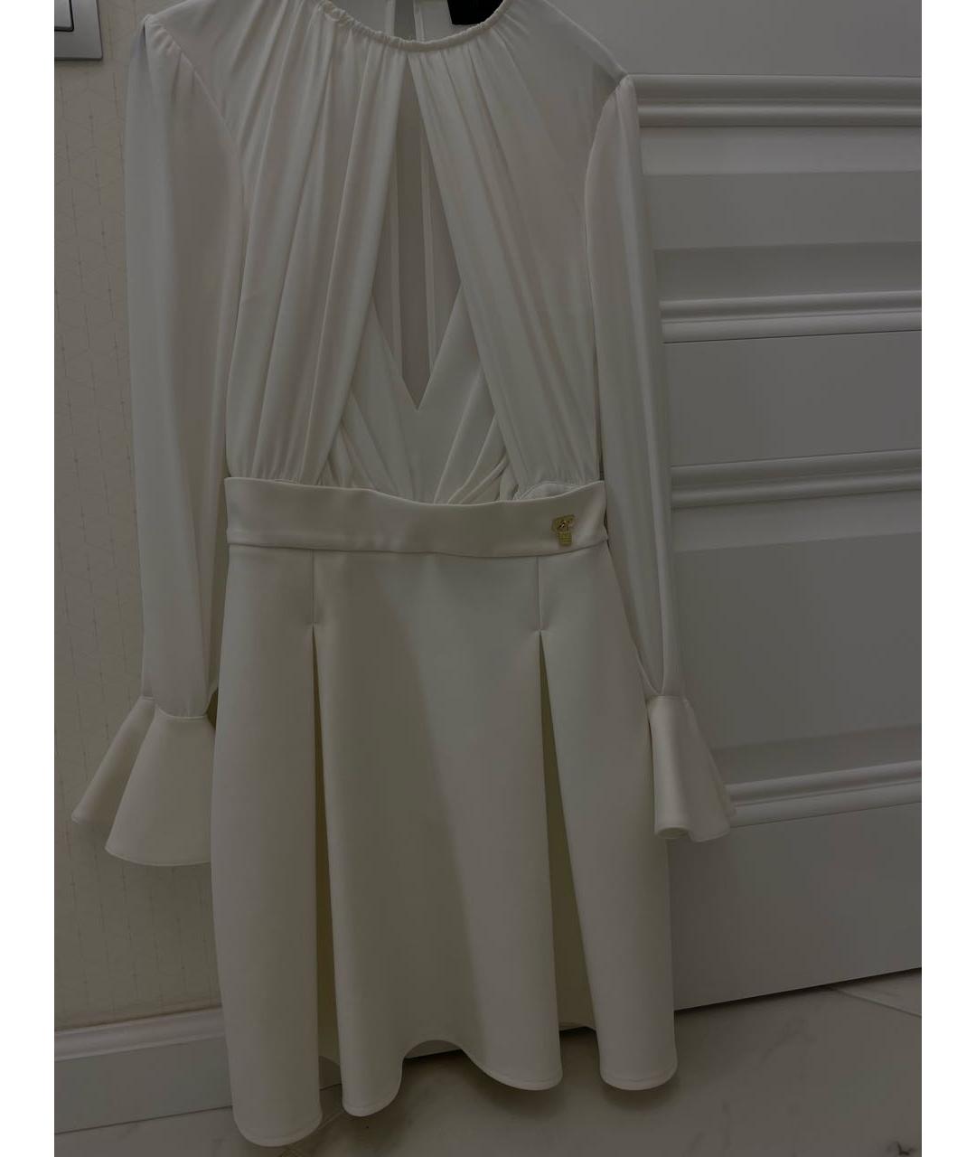 ELISABETTA FRANCHI Белое полиэстеровое коктейльное платье, фото 6
