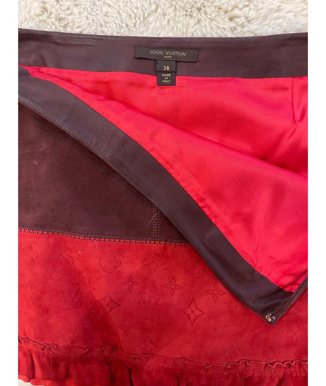 LOUIS VUITTON PRE-OWNED Бордовая замшевая юбка мини, фото 3