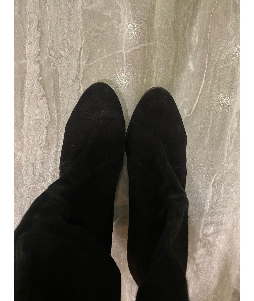 STUART WEITZMAN Черные замшевые ботфорты, фото 2