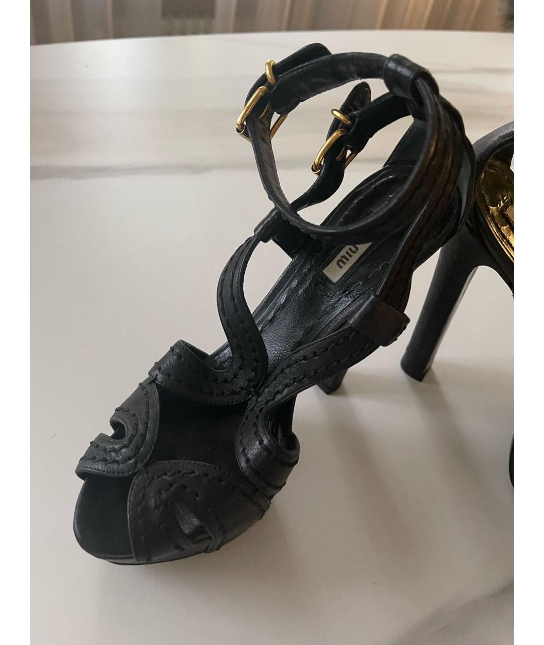 MIU MIU Черные кожаные босоножки, фото 3