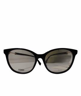 

Очки и оправы FENDI
