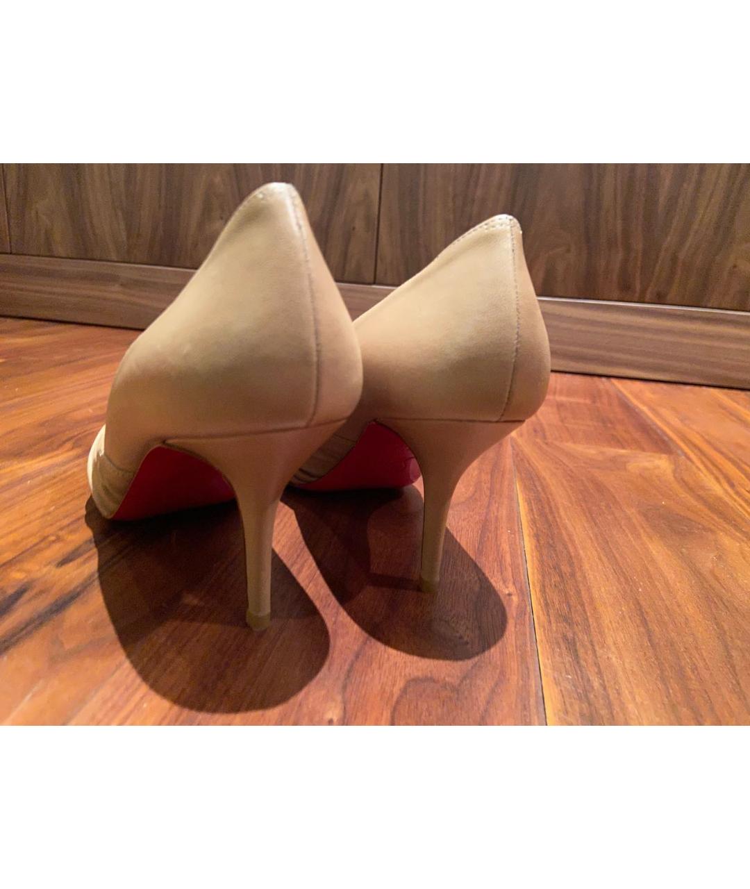 CHRISTIAN LOUBOUTIN Бежевые кожаные туфли, фото 4