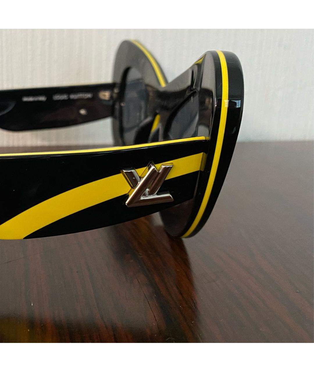 LOUIS VUITTON PRE-OWNED Черные пластиковые солнцезащитные очки, фото 3
