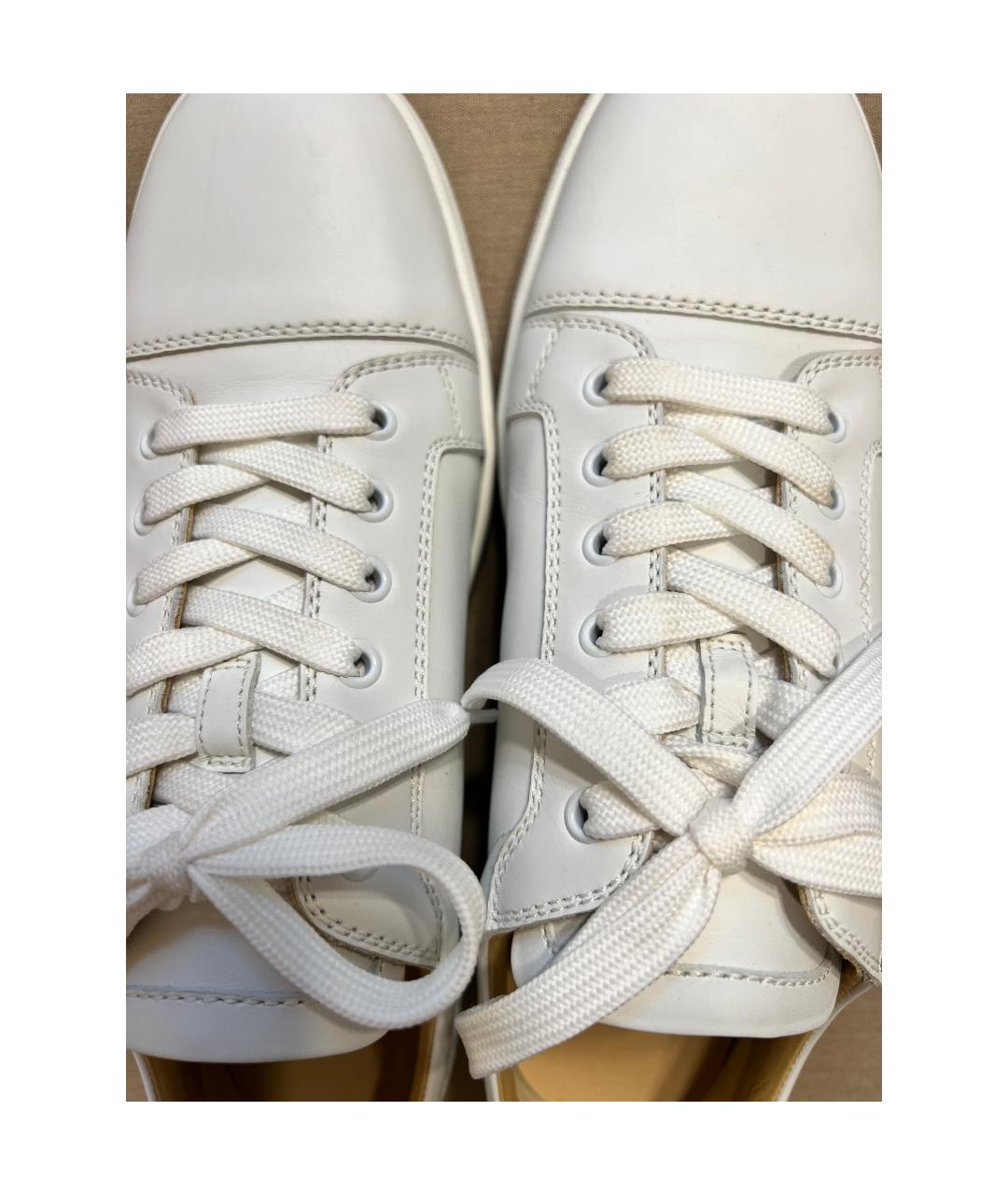 CHRISTIAN LOUBOUTIN Белые кожаные низкие кроссовки / кеды, фото 4