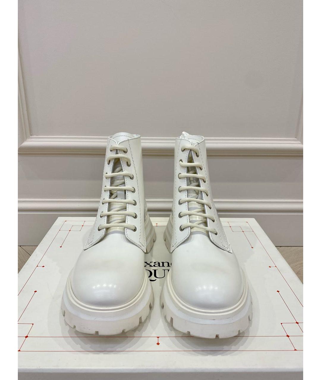ALEXANDER MCQUEEN Белые кожаные ботинки, фото 2
