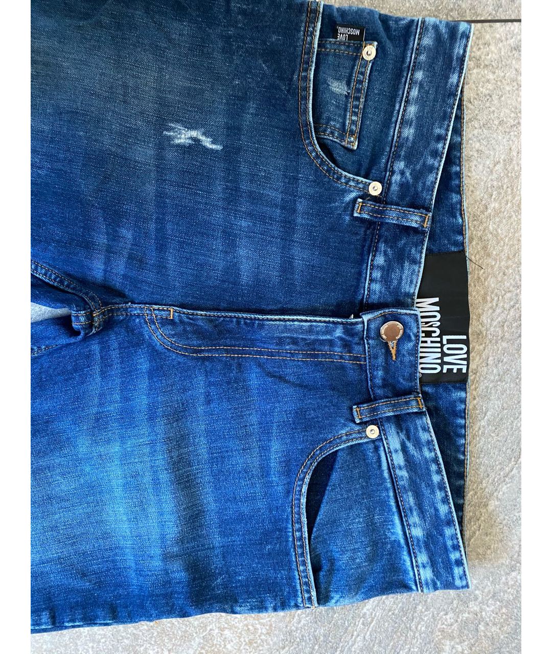 LOVE MOSCHINO Синие хлопко-эластановые прямые джинсы, фото 4