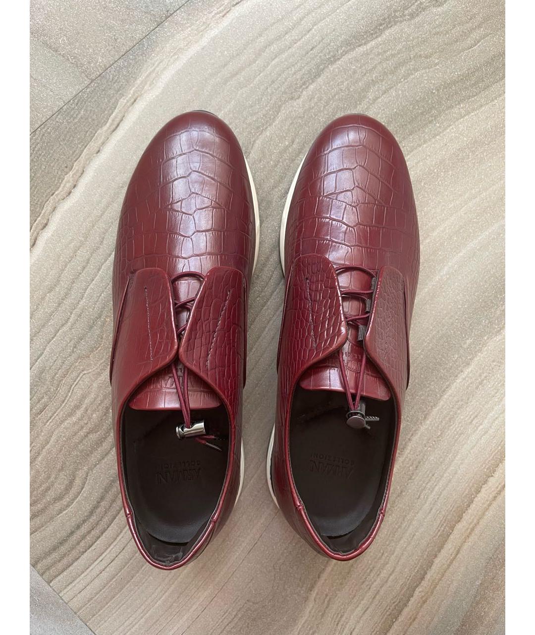 ARMANI COLLEZIONI Бордовые кожаные низкие кроссовки / кеды, фото 2