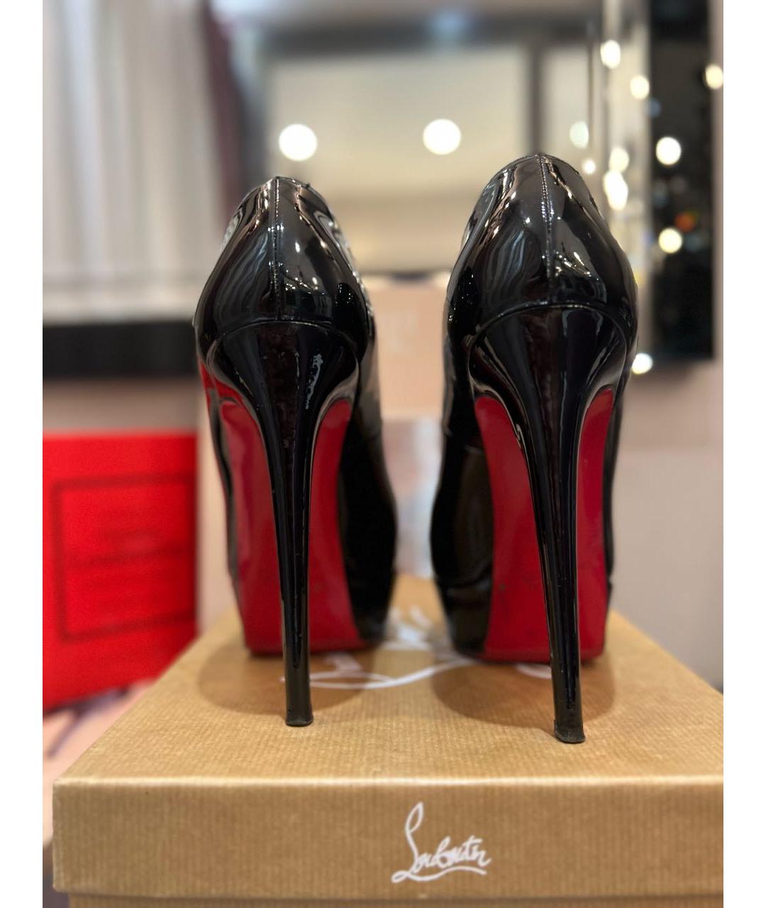 CHRISTIAN LOUBOUTIN Черные туфли из лакированной кожи, фото 5