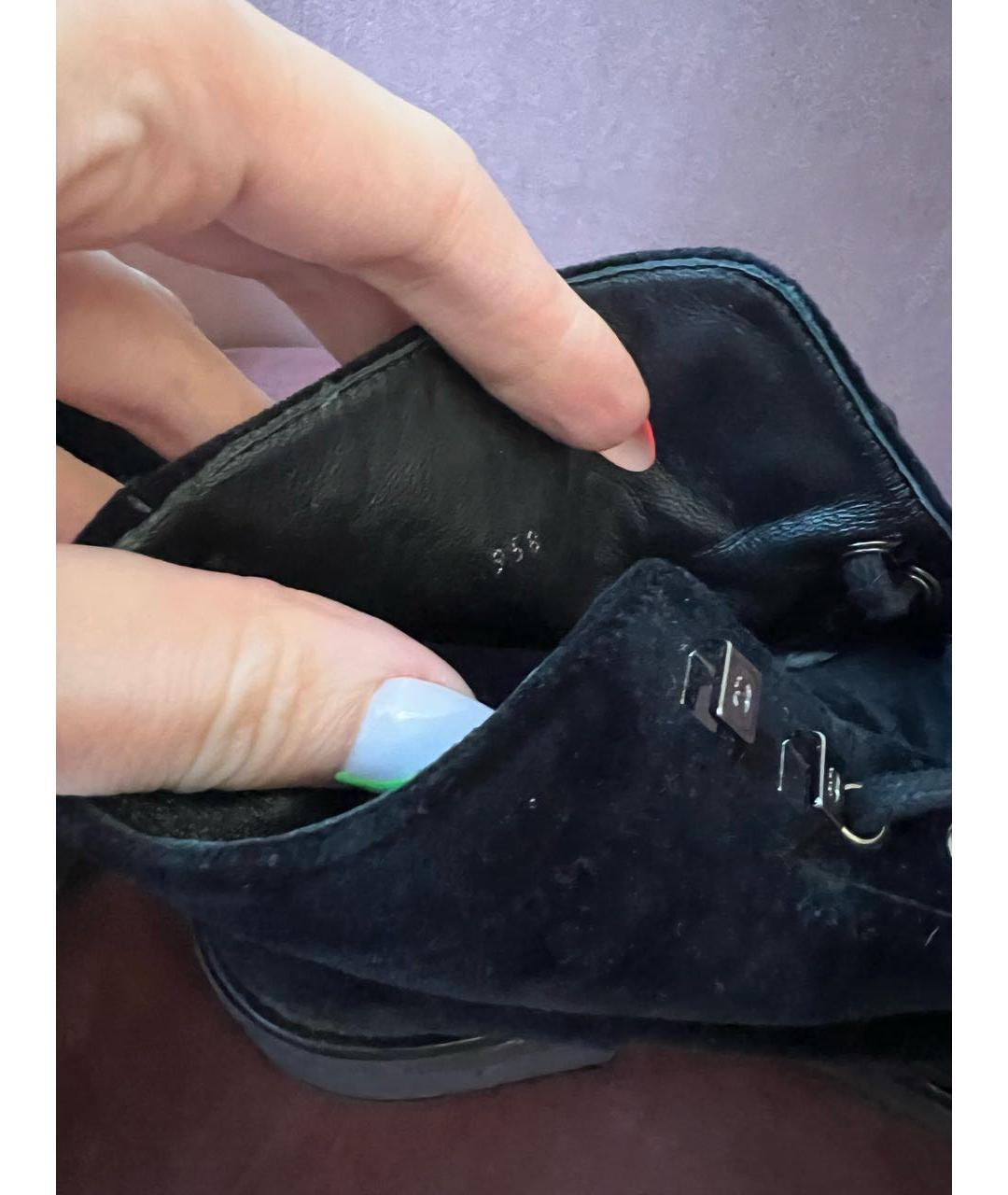 CHANEL PRE-OWNED Черные бархатные ботинки, фото 6