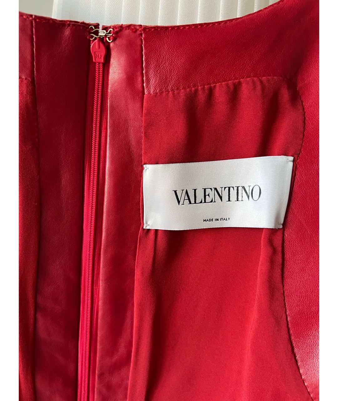 VALENTINO Красное кожаное коктейльное платье, фото 5