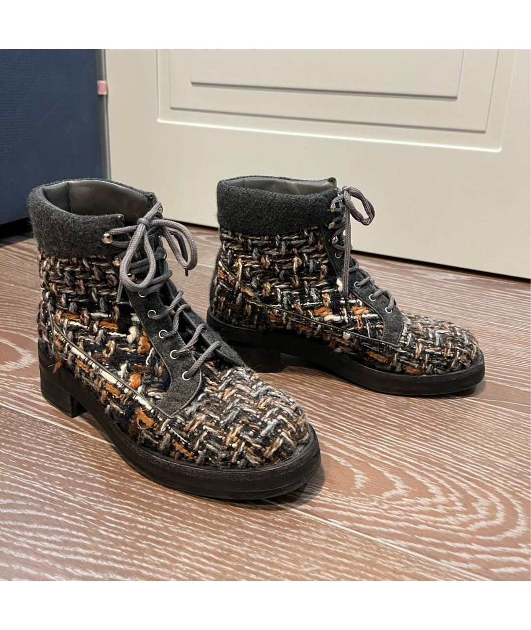 CHANEL Коричневые текстильные ботильоны, фото 2