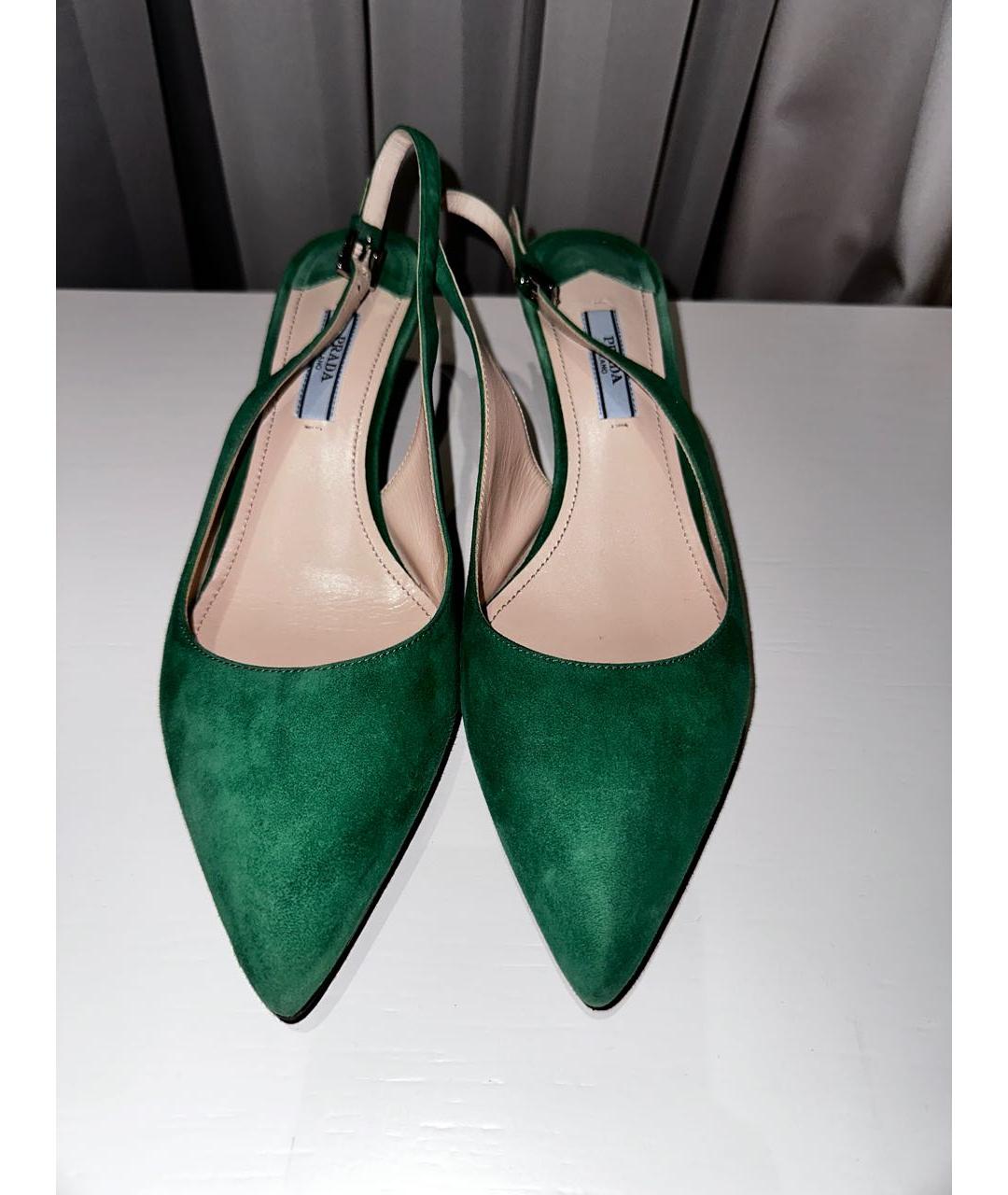 PRADA Зеленые бархатные туфли, фото 2