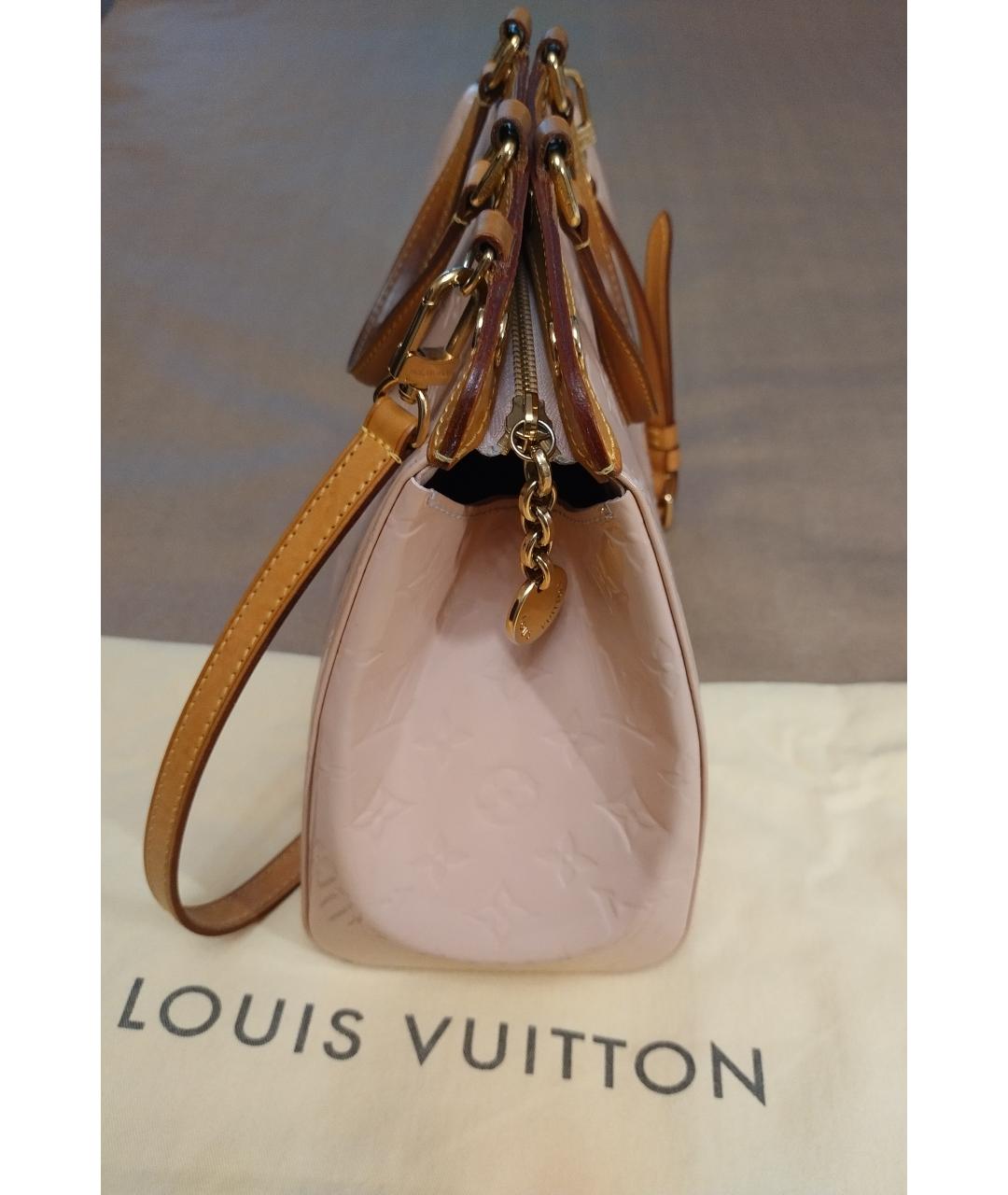 LOUIS VUITTON Розовая сумка с короткими ручками из лакированной кожи, фото 3
