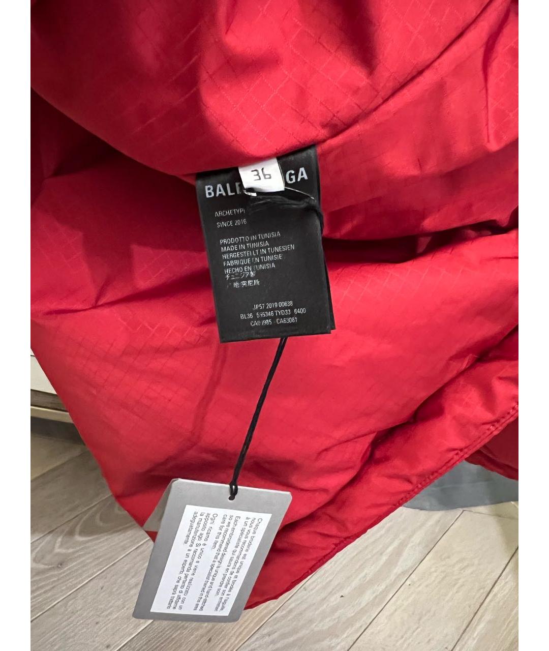 BALENCIAGA Красный пуховик, фото 3