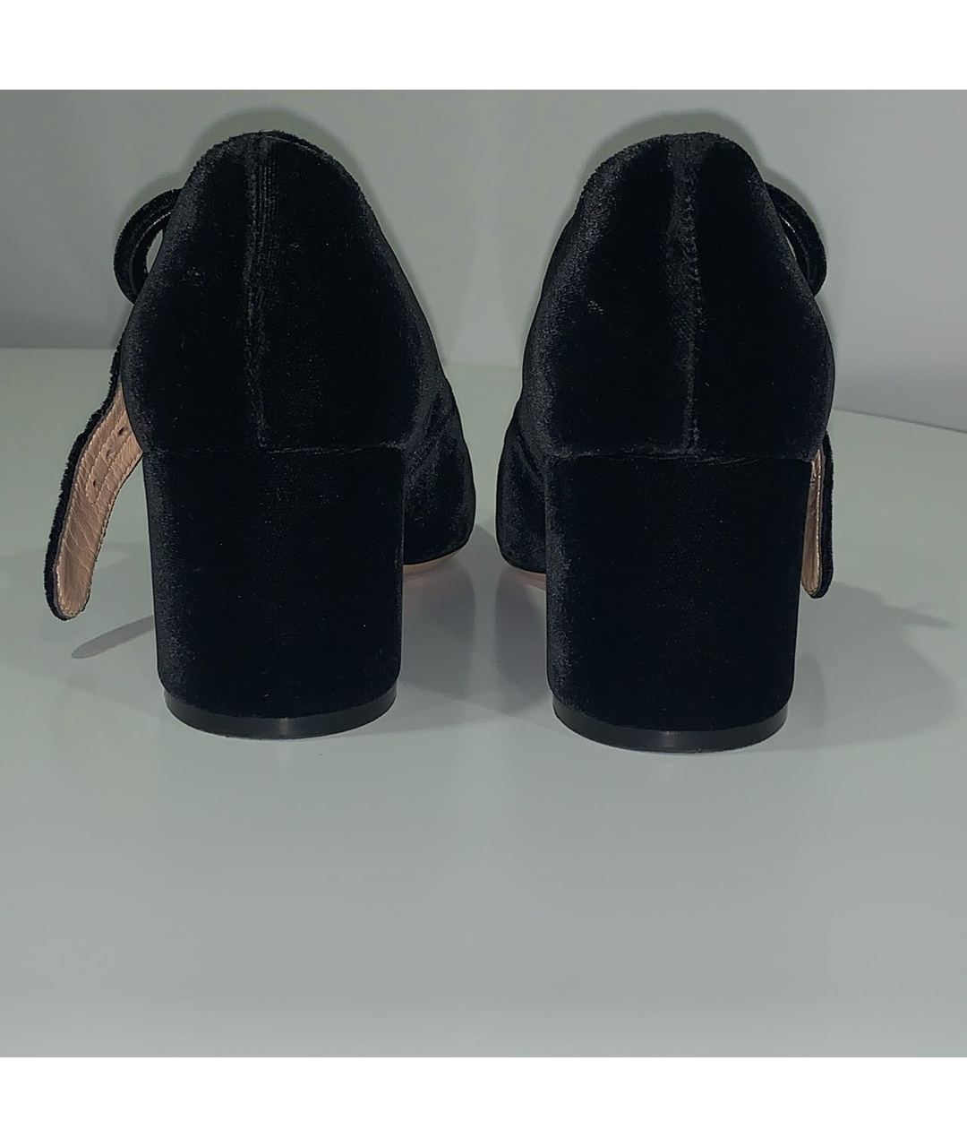 GIANVITO ROSSI Черные бархатные туфли, фото 3