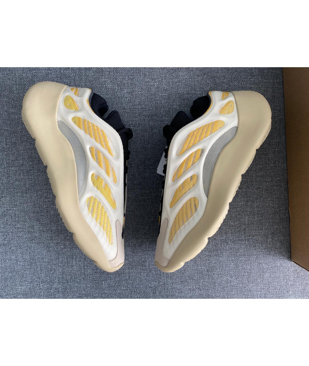 ADIDAS YEEZY Бежевые текстильные кроссовки, фото 2