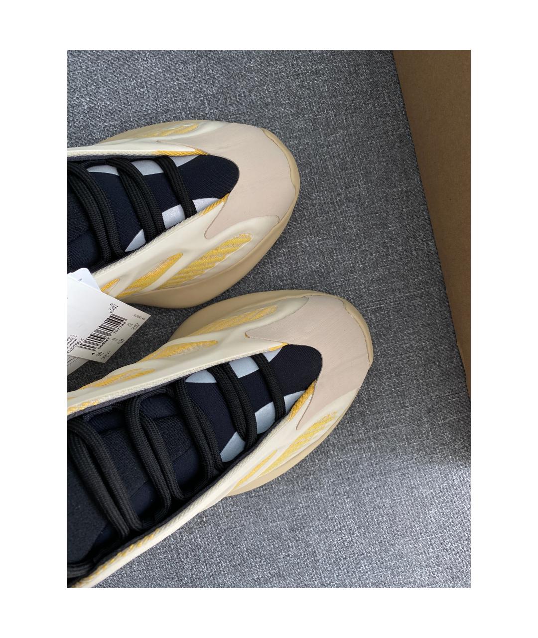 ADIDAS YEEZY Бежевые текстильные кроссовки, фото 3