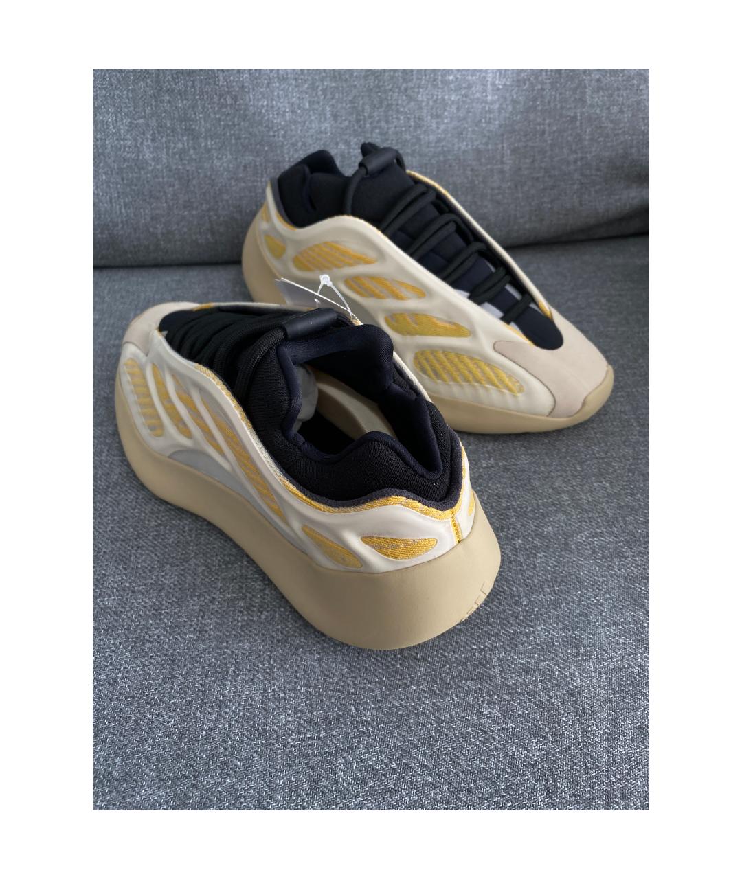 ADIDAS YEEZY Бежевые текстильные кроссовки, фото 4