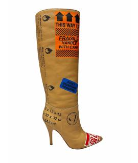 

Сапоги MOSCHINO
