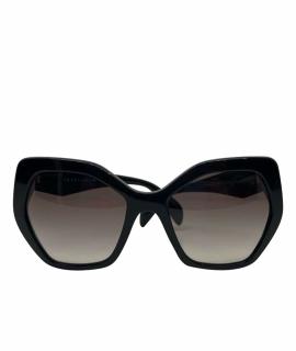 

Солнцезащитные очки PRADA