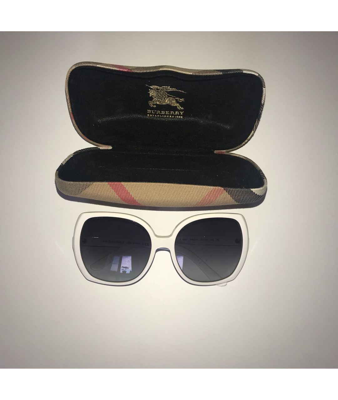 BURBERRY Белые пластиковые солнцезащитные очки, фото 9