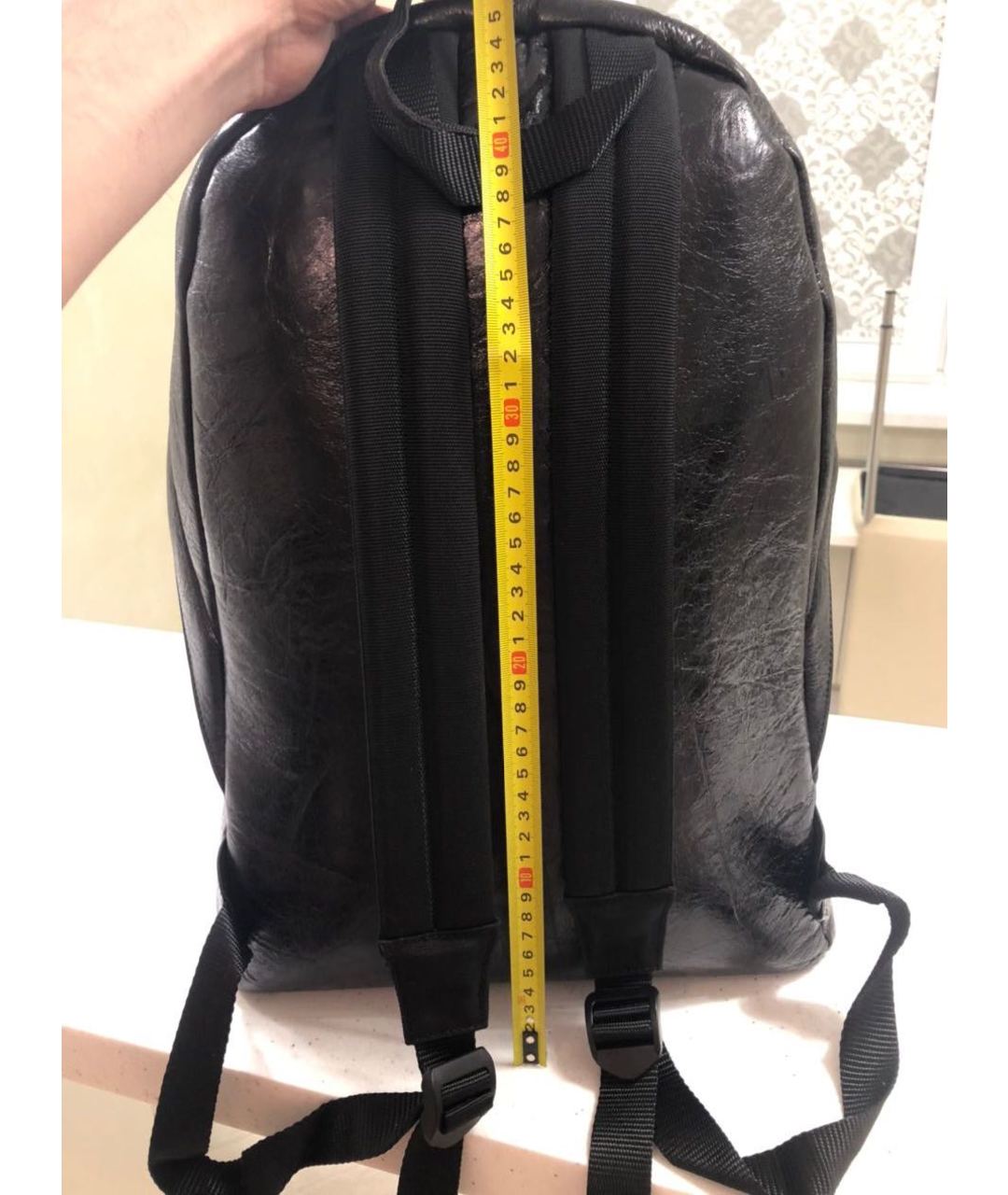 BALENCIAGA Черный рюкзак из лакированной кожи, фото 6