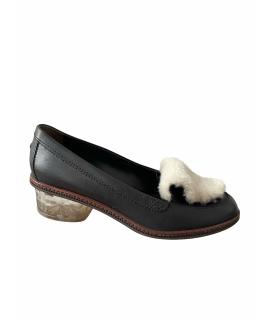 

Туфли FENDI