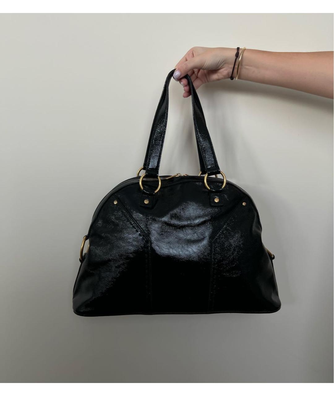 SAINT LAURENT Черная сумка с короткими ручками из лакированной кожи, фото 3