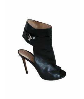 

Босоножки GIANVITO ROSSI
