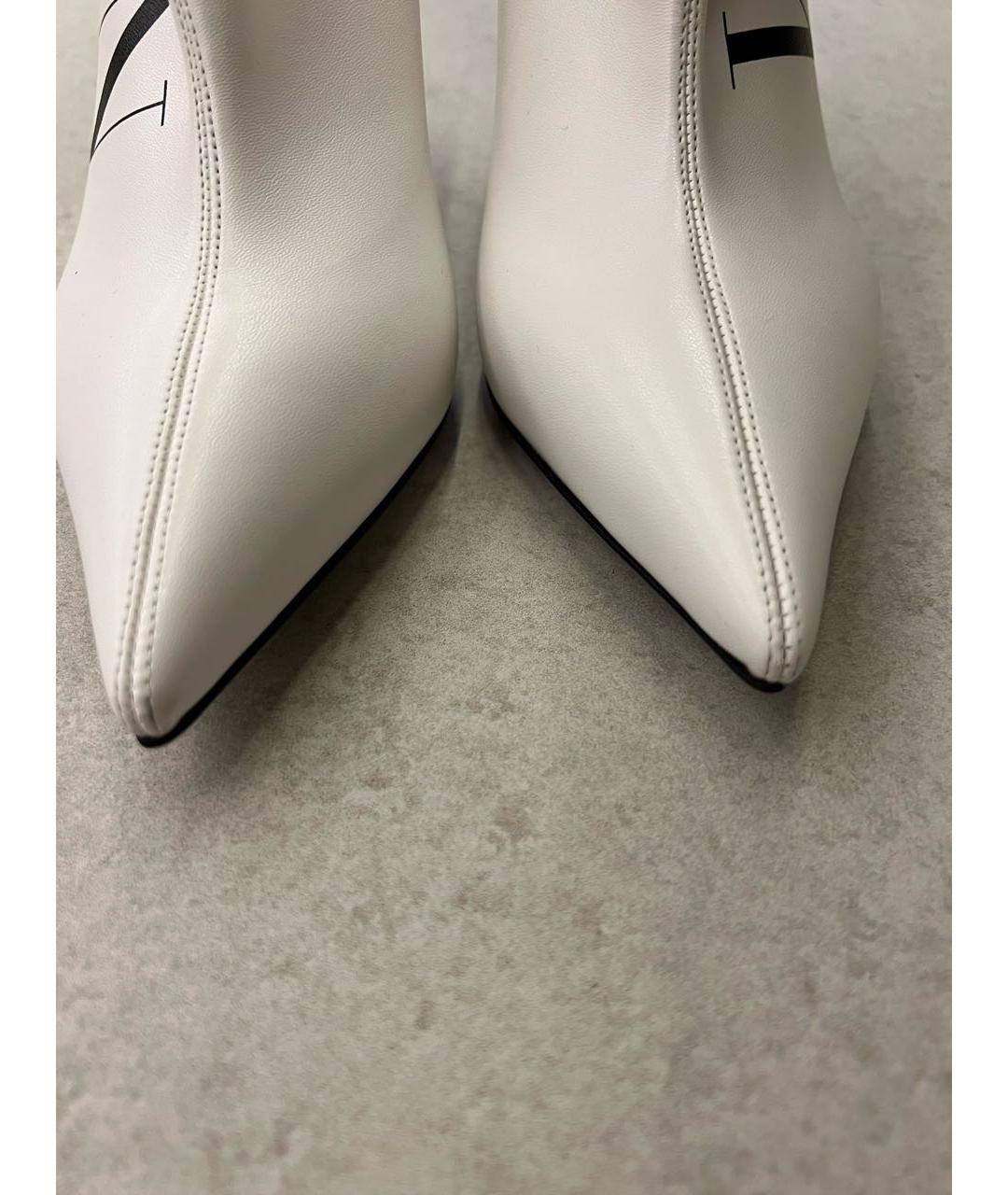 VALENTINO Белые кожаные ботильоны, фото 4