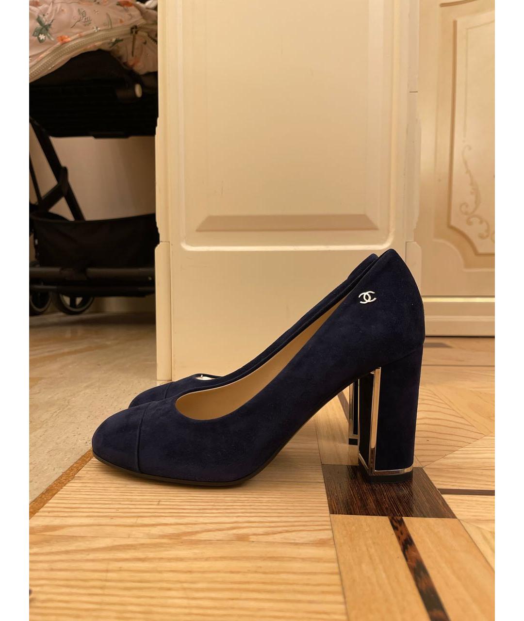 CHANEL Темно-синие замшевые туфли, фото 8
