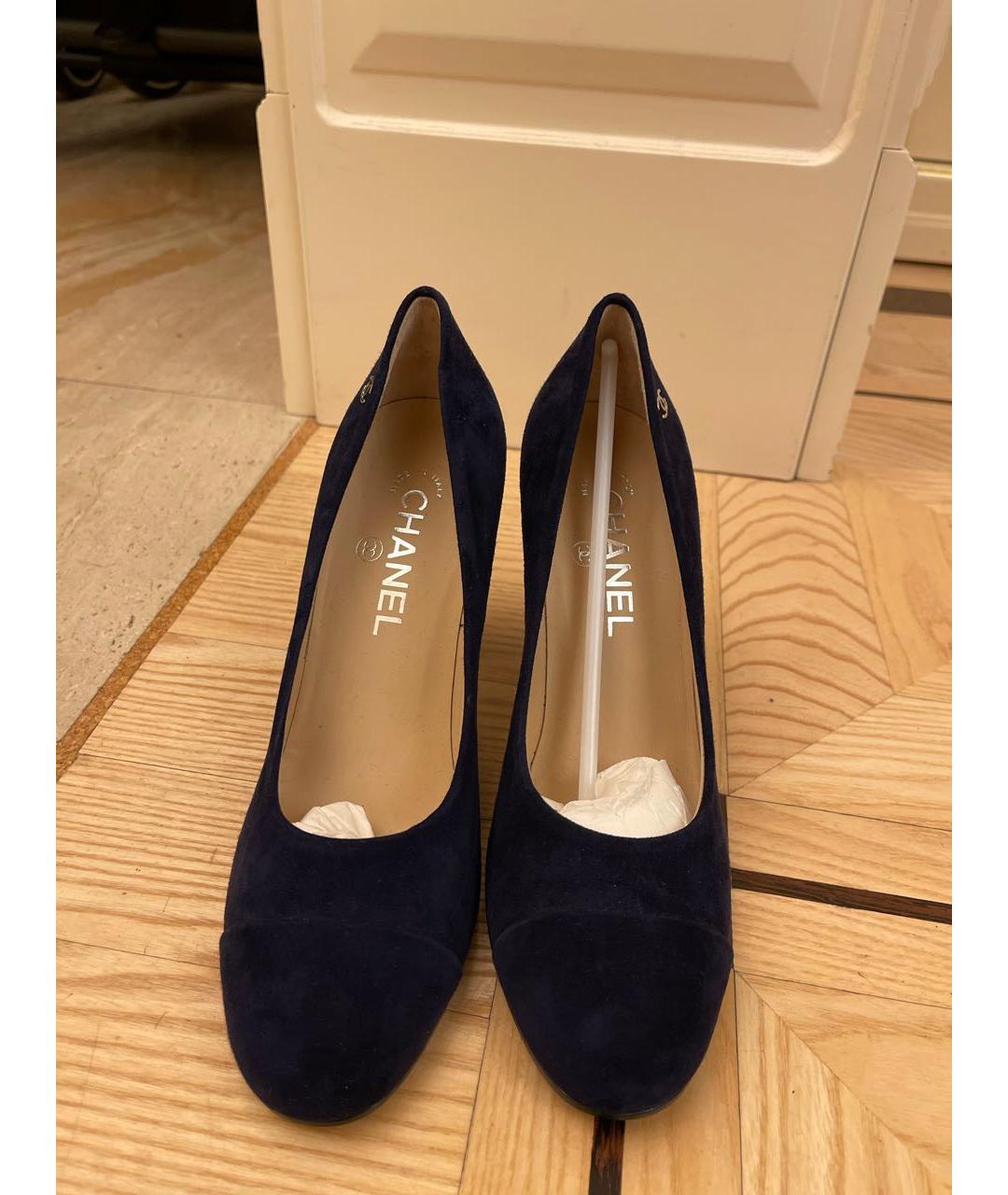 CHANEL Темно-синие замшевые туфли, фото 2