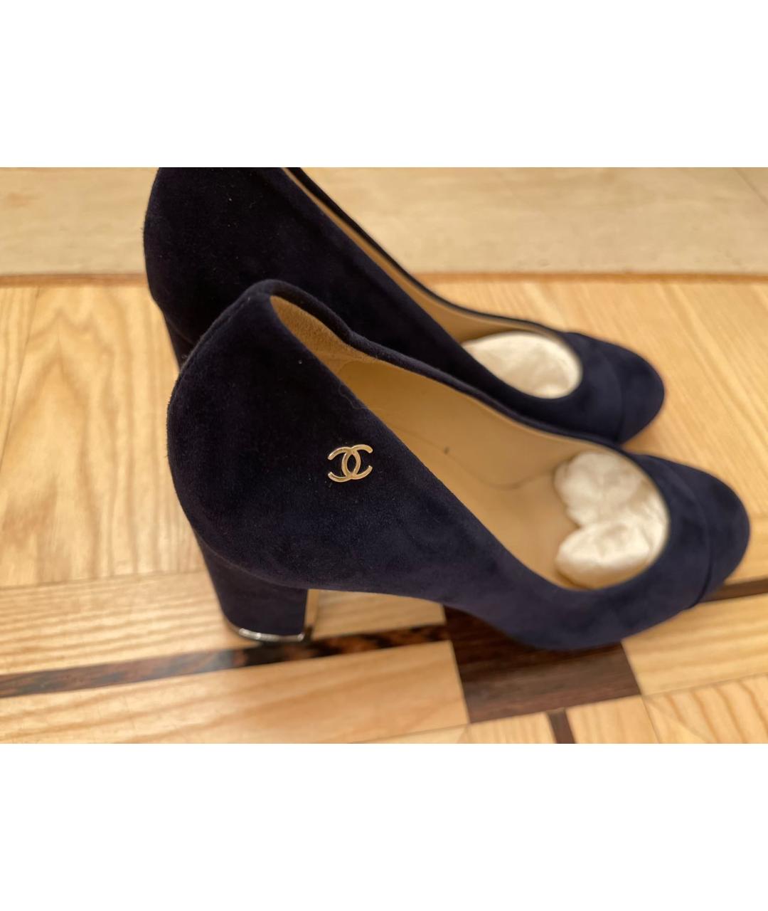 CHANEL Темно-синие замшевые туфли, фото 5