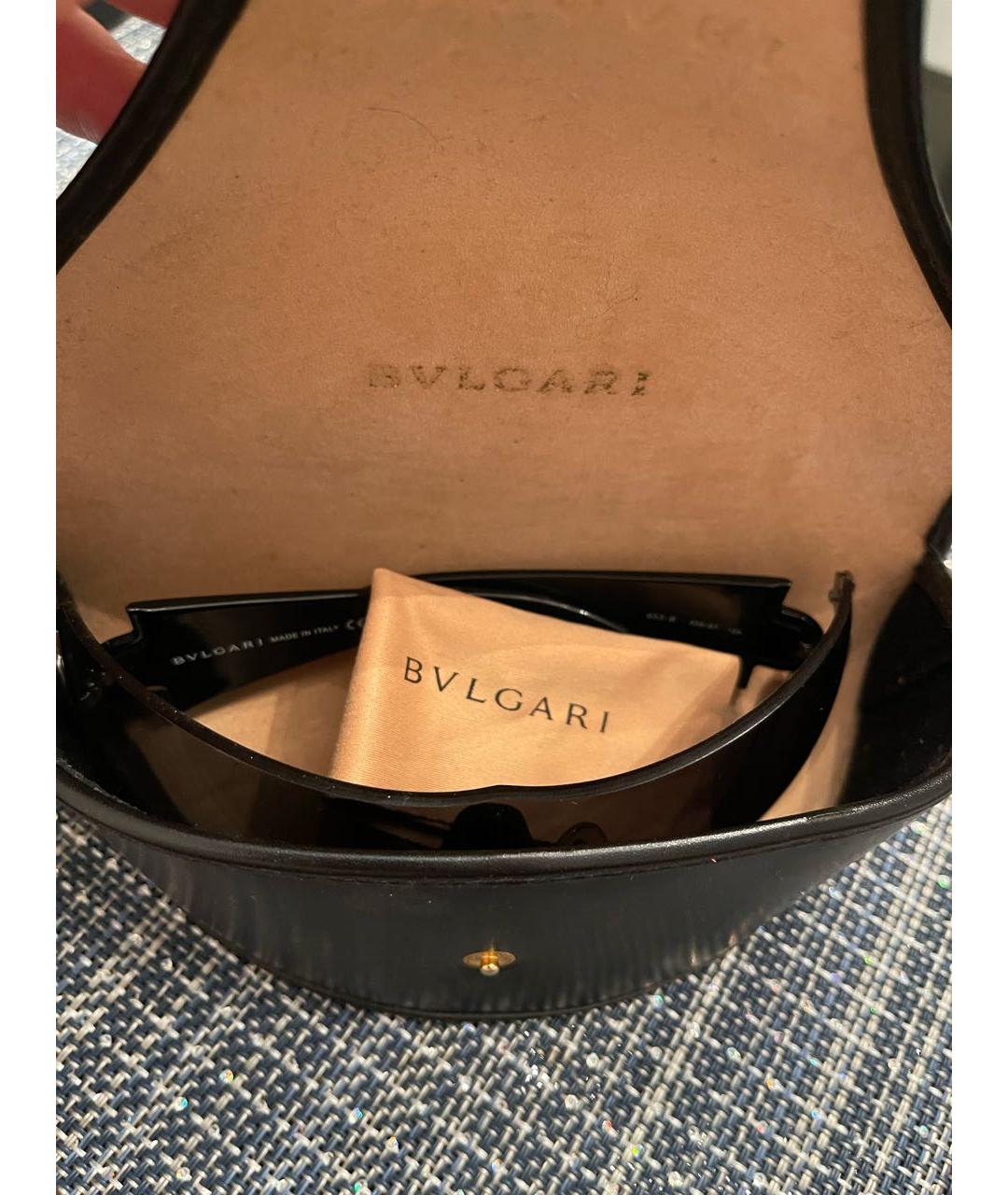 BVLGARI Черные пластиковые солнцезащитные очки, фото 5