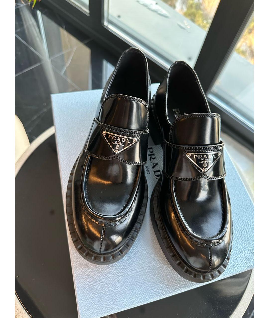PRADA Черные кожаные лоферы, фото 2